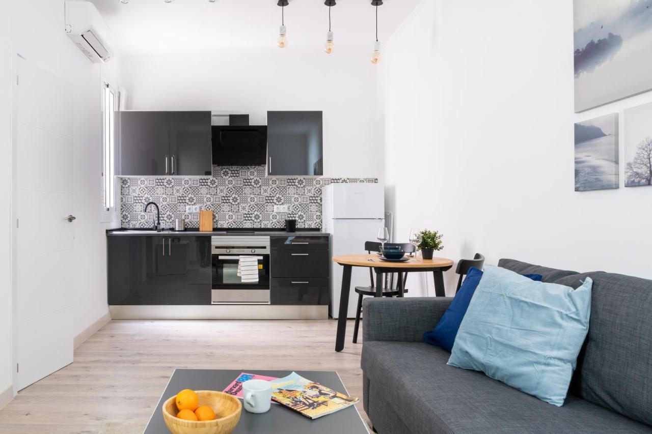 Cozy Studio Apartment 5 Min From Camp Nou Barcelona Luaran gambar