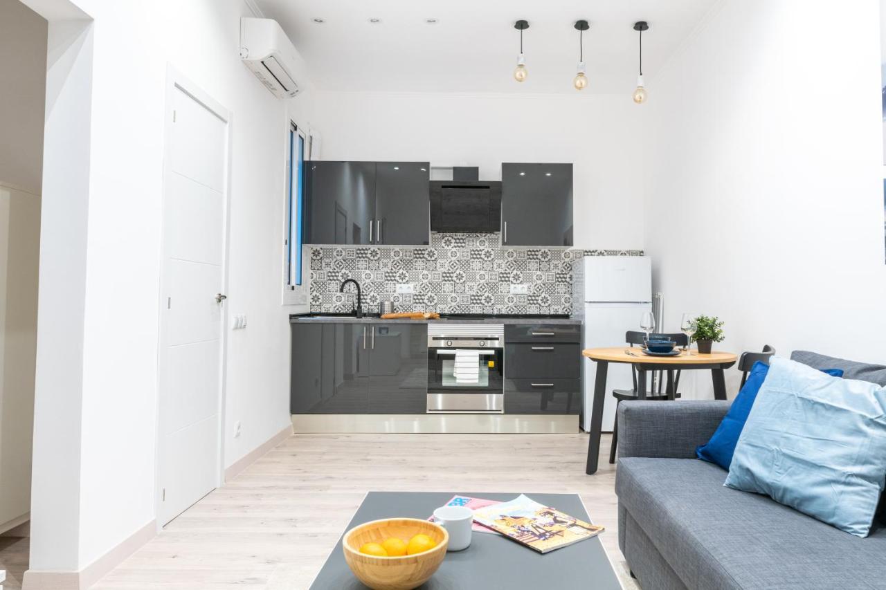 Cozy Studio Apartment 5 Min From Camp Nou Barcelona Luaran gambar