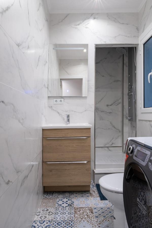 Cozy Studio Apartment 5 Min From Camp Nou Barcelona Luaran gambar