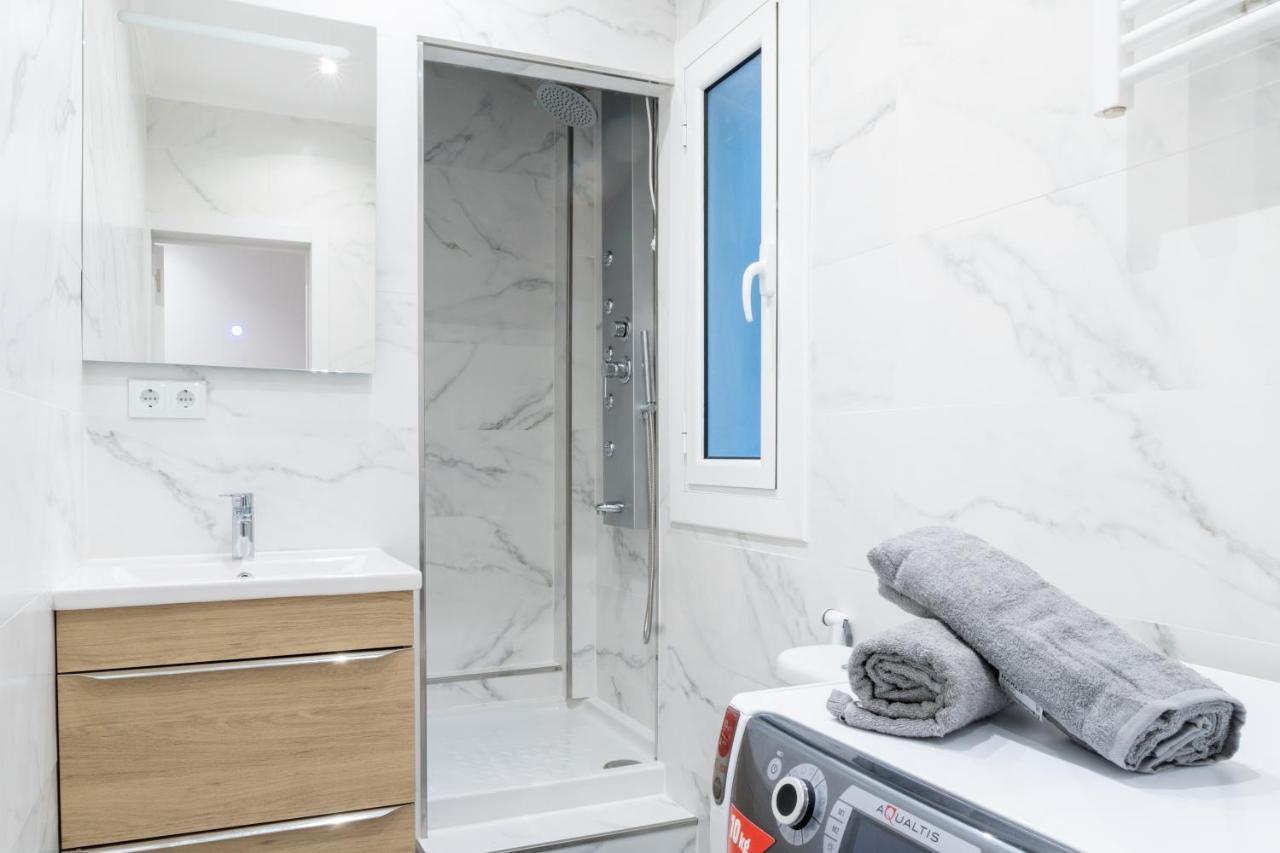 Cozy Studio Apartment 5 Min From Camp Nou Barcelona Luaran gambar